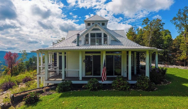 6BD, 5 Bath - Mountaintop Mansion in the Sky