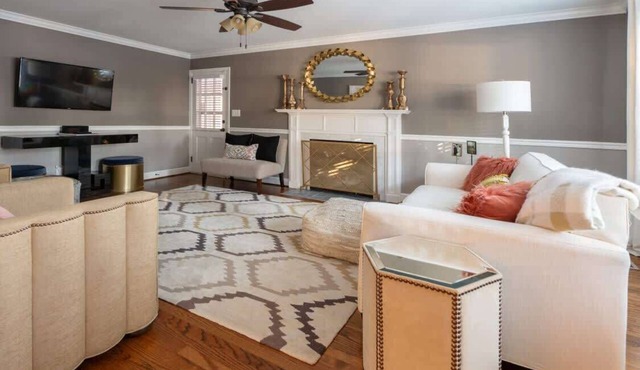 6BDR/3BR The Fernwood Manor: Your High-Point Home Base for Short & Mid-Term Stays!