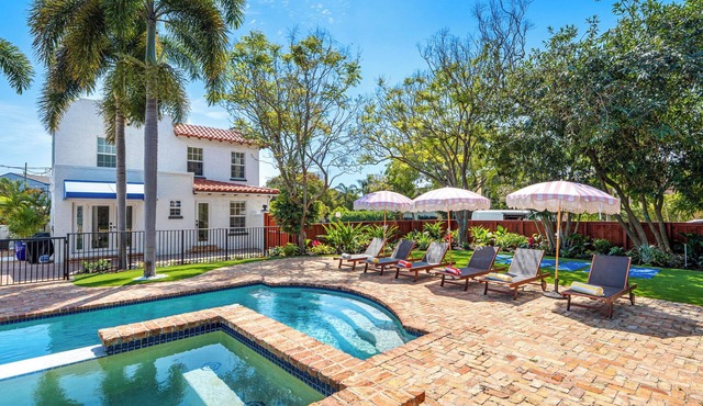 6BR Estate+Heated Pool+Spa+Golf+Courtyard+GameRoom
