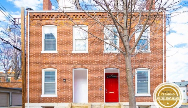 6BR Soulard Family Home + Game Room/ABODEbucks