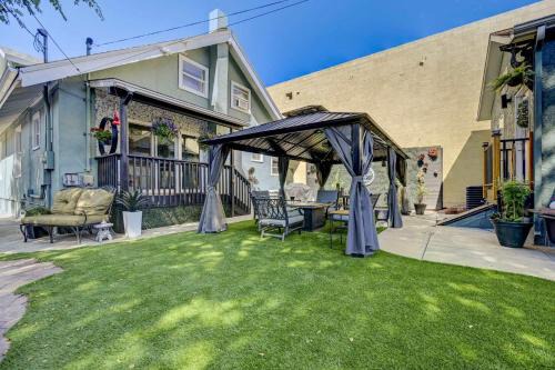 6BR Stylish Home Hot Tub Games Near Old Colo