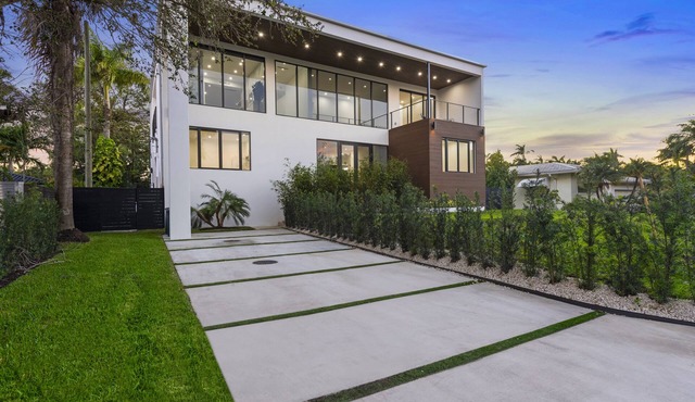 6BR Villa Summercrest