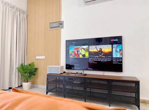 6Pax BM大山脚 Singlestorey Alma 8minute to Aeon mall