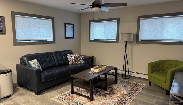 6th Ave Condo. Located in the center of town, right off Main Street.