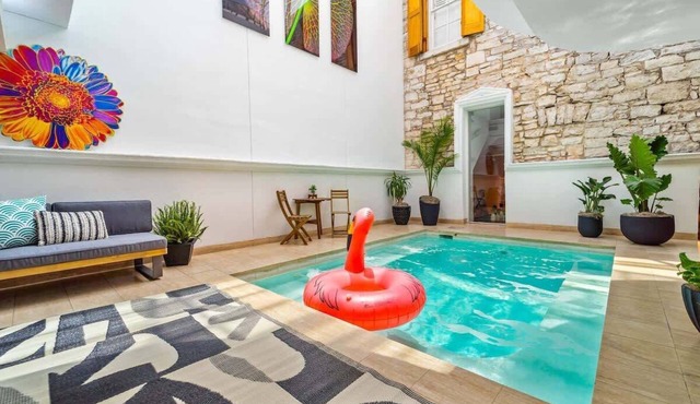 6th St Mansion w Indoor Pool + Walk to Everything