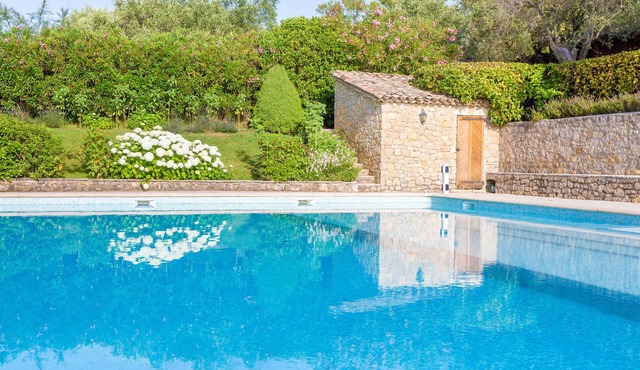 6x Bedroom Villa With a Fablous Pool