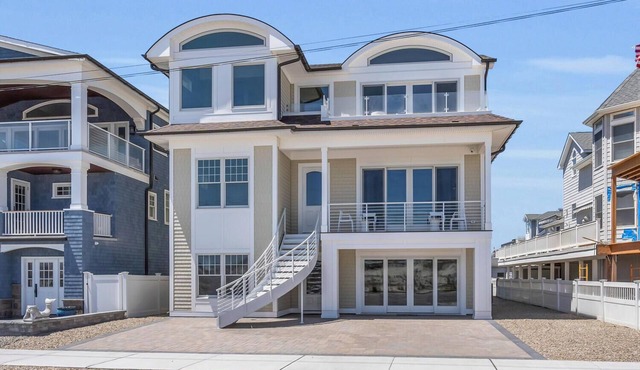 7 Bedroom 7.5 Bath Brand New Miami Contemporary