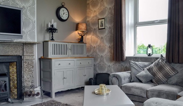 7 bedroom accommodation in Waverton, near Wigton