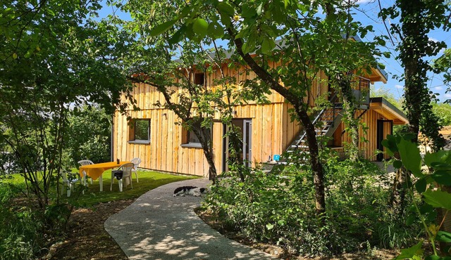 7-bedroom gîte for 15 people, located in the heart of nature, Savoie