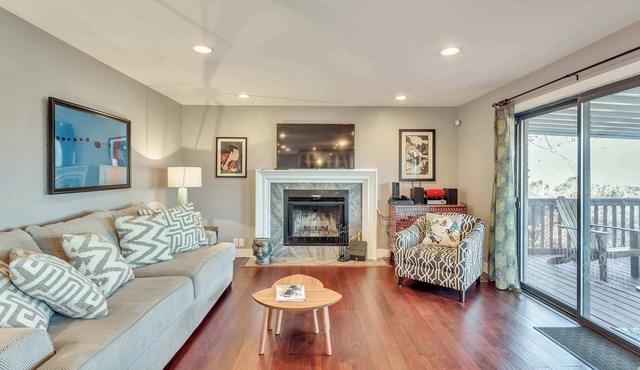 7-Bedroom Home by the Mountains