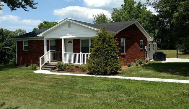 7 Bedroom Home/Lake Cumberland/Somerset/Pulaski County Park/Lees Ford Marina