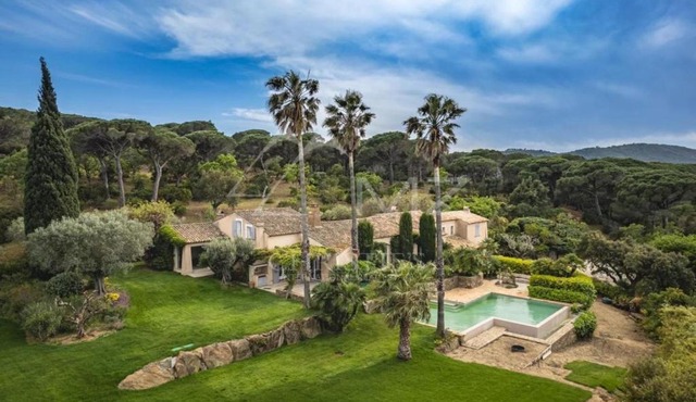 7 bedroom luxury villa near St. Tropez & Beach