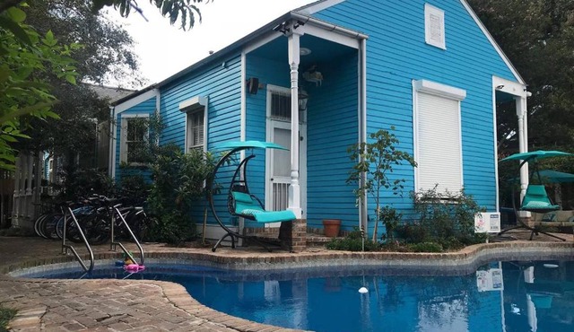 7 Bedroom - Sleeps 14! Next to Bourbon Street