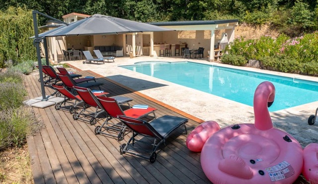 7-Bedroom Tarn Villa with Spa