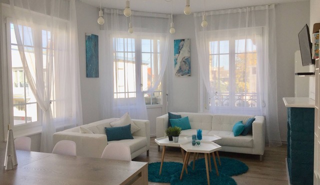 7-bedroom villa in the heart of the resort 400m from the beach