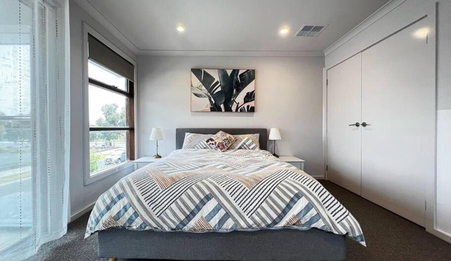 7 bedrooms double storey Home