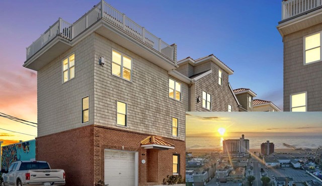 7 beds! One block from new SURF Wave Pool and beach! Bikes included!