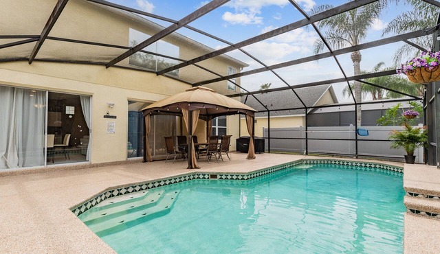 7 Br/4.5 BA Pool