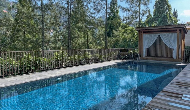 7 BR Hill View Villa with a private pool 1