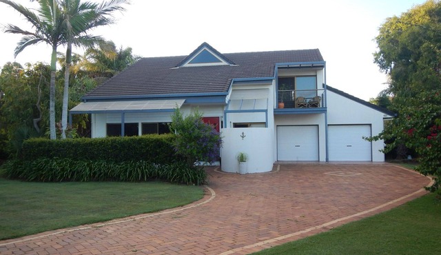 7 Majestic Place, Coral Cove