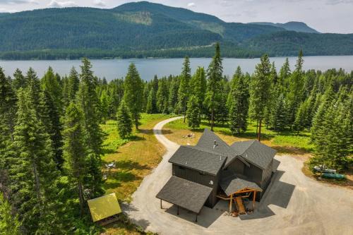 7 Mi to Boat Launch Luxe Montana Family Home