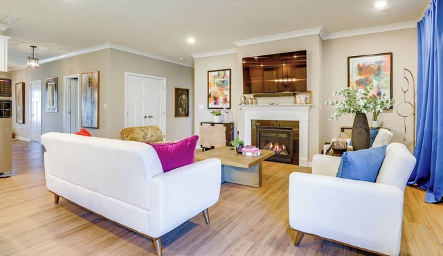 7 Mi to Boyce Park: Family Townhome in Verona!