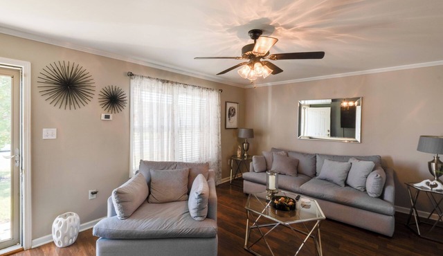 7 Mi to Broadkill Beach: Getaway w/Deck & Yard