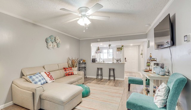 7 Mi to Downtown Fun! Spacious Augusta Condo