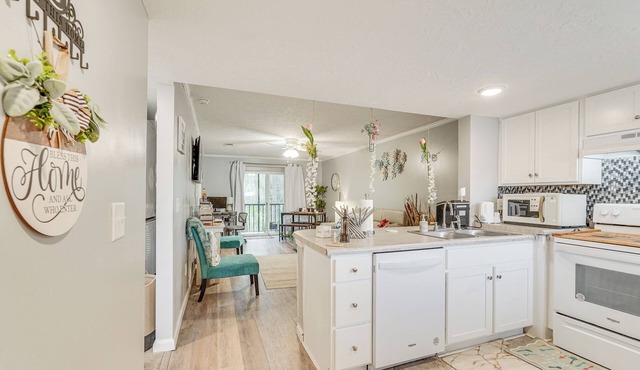 7 Mi to Downtown Fun! Spacious Augusta Condo