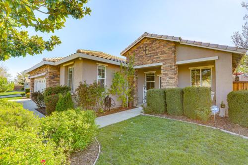 7 Mi to Dtwn: Home w/Fenced Yard in Roseville!