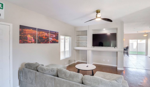7 Mi to Fremont Street: Spacious Vegas Home!