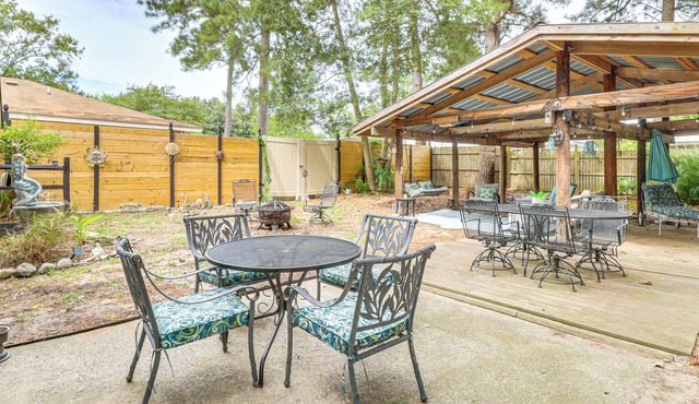 7 Mi to Kitty Hawk Pier & Beach: Studio w/Patio!