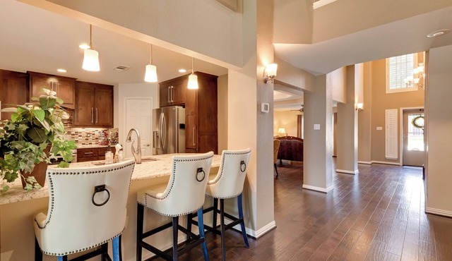 7 Mi to Lewisville Lake: Spacious Denton Home