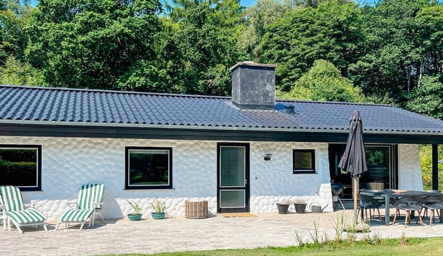 7 person holiday home in Ebeltoft-By Traum