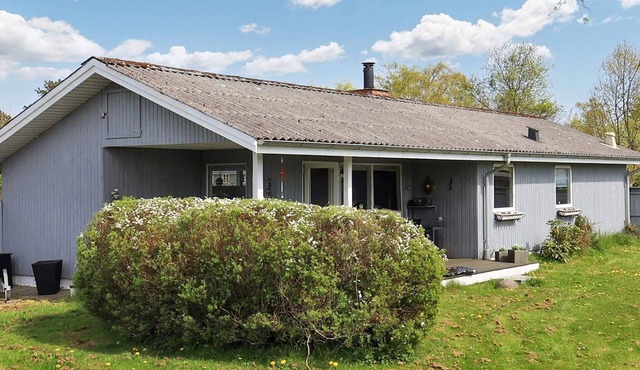 7 person holiday home in Hals-By Traum