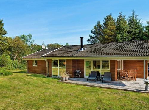 7 person holiday home in lb k