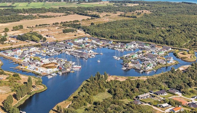 7 person holiday home on a holiday park in Ebeltoft