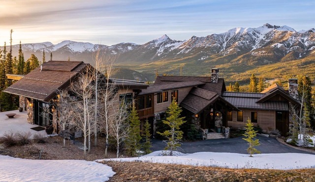 7 Renegade Rd (7-Bedroom Home) with Mountain view by Moonlight Basin Lodging