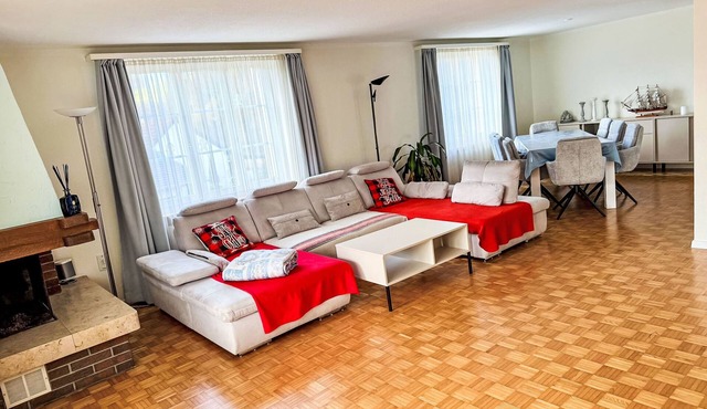 7 Room Villa (Just for you) by Interhome