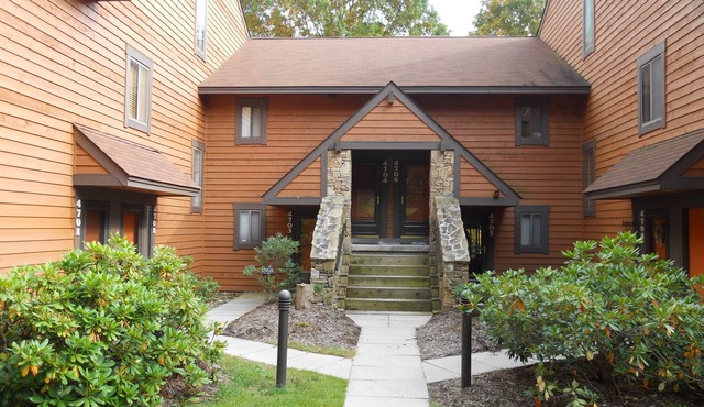 7 Springs - Swiss Mountain Condo, 2 Bedroom, 2 Bath - Recently Updated with Wifi