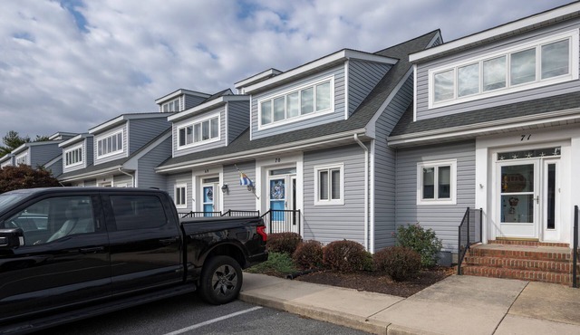 70 Henlopen Gardens - lovely 2 bedroom townhouse in Lewes!
