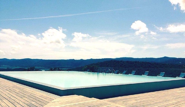 70 sqm air-conditioned apartment, heated swimming pool, near Sta Giulia 4/6 pers.