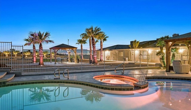 7000 Sq ft Upscale 5BR Villa | Pool, Spa, Gym
