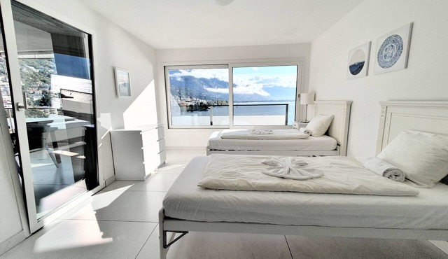 703 penthouse with panoramic view