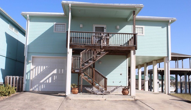708 E. Port - Grand House on the Harbor with a boat slip