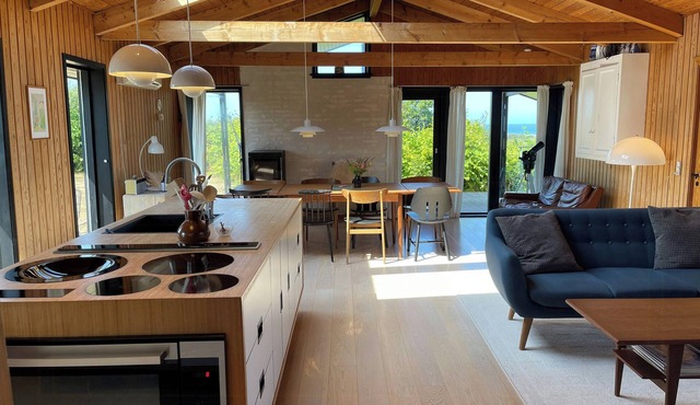70s hilltop summer house in Skallerup Klit