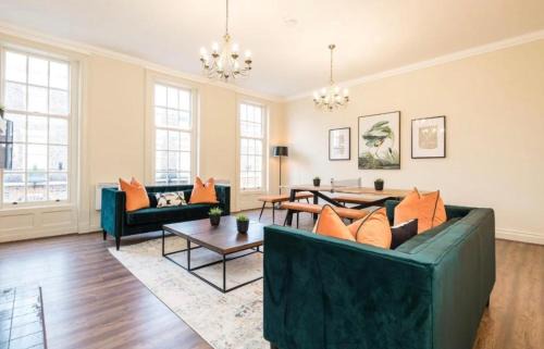 71 Townhouse By Elite