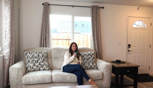 710 Soderquist Turlock - Bedroom 1