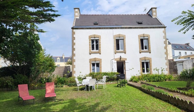 712-Maison Bretonne sea view 300m from the beach