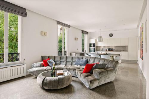 715 Suite Bineau - Exceptional Apartment with AC